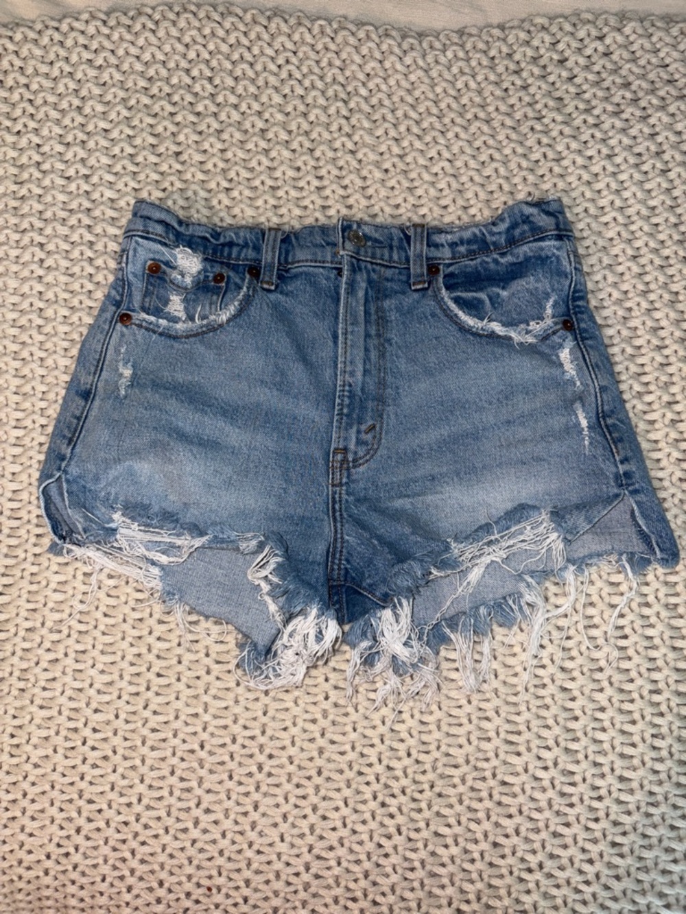 Abercrombie & Fitch The Mom Short Shorts